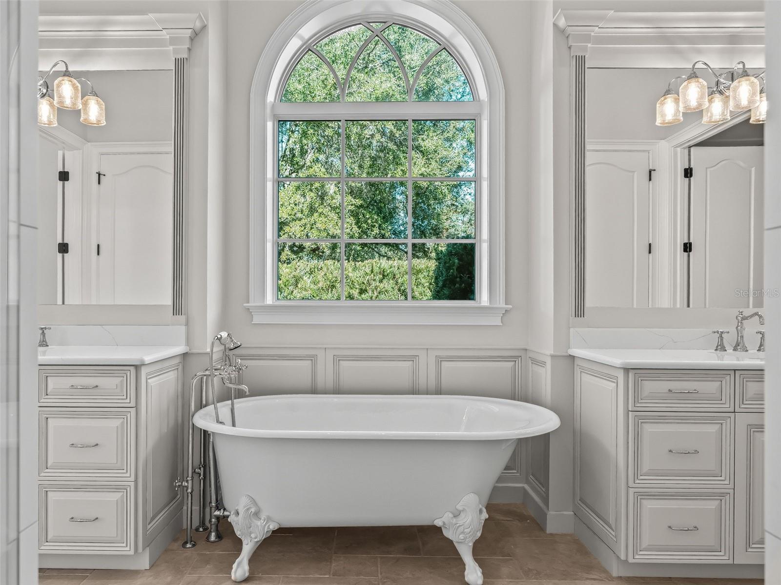 OM715304 Property Photo