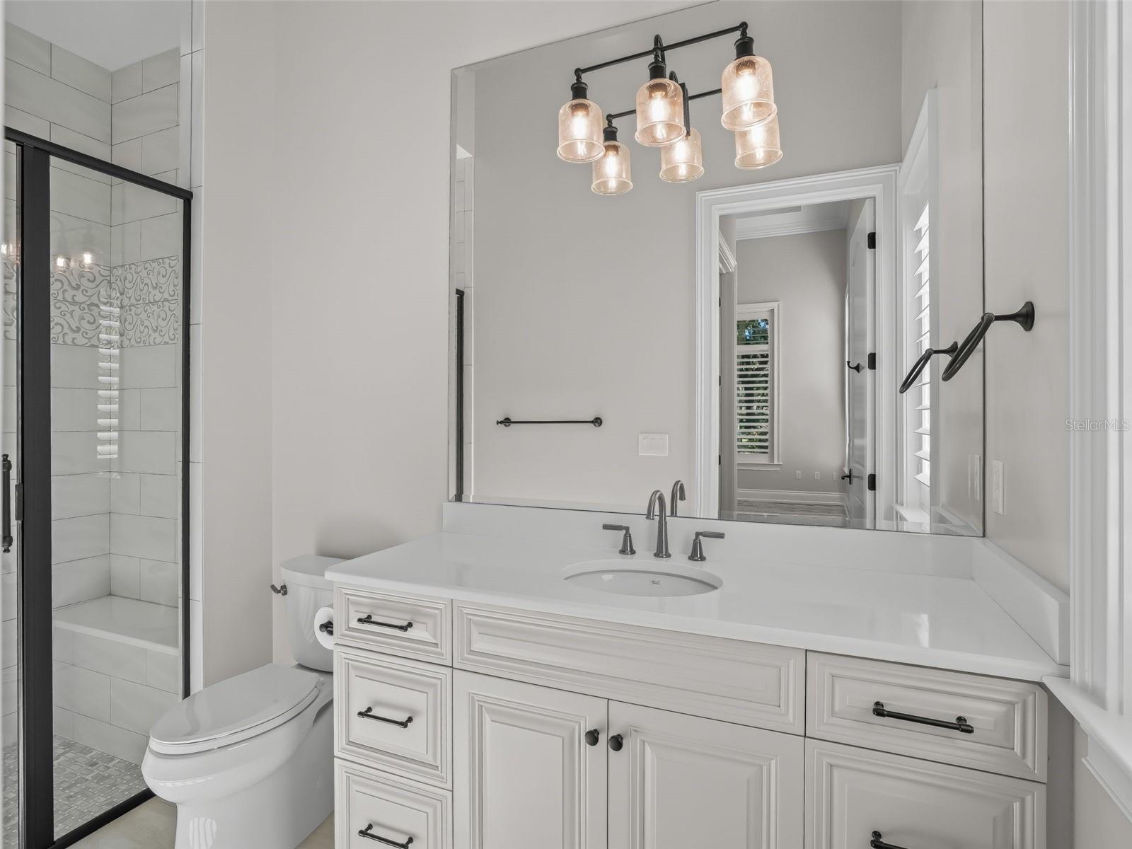 OM715304 Property Photo