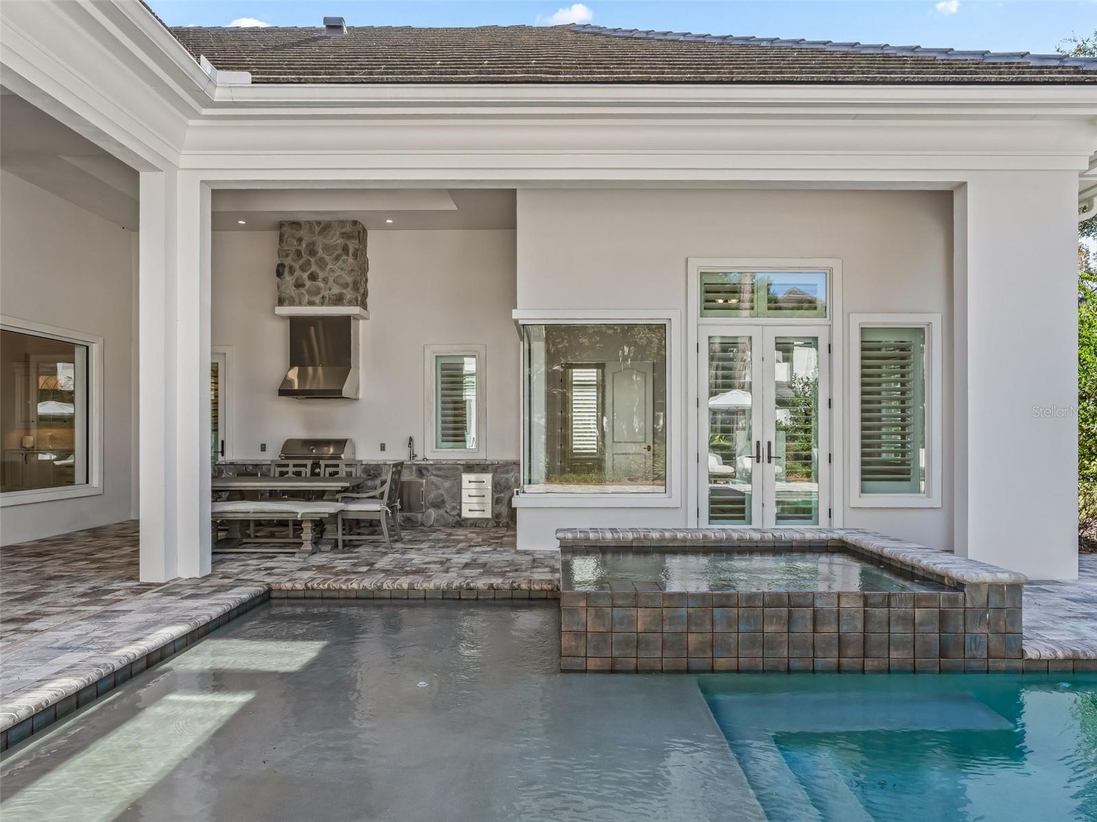 OM715304 Property Photo