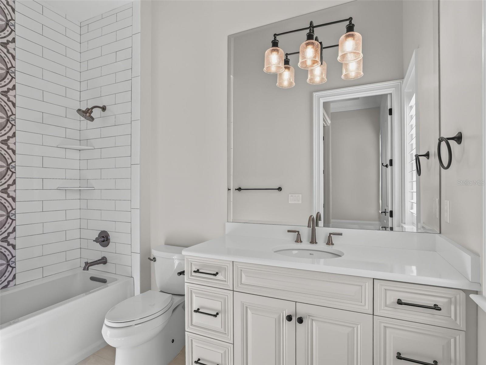 OM715304 Property Photo