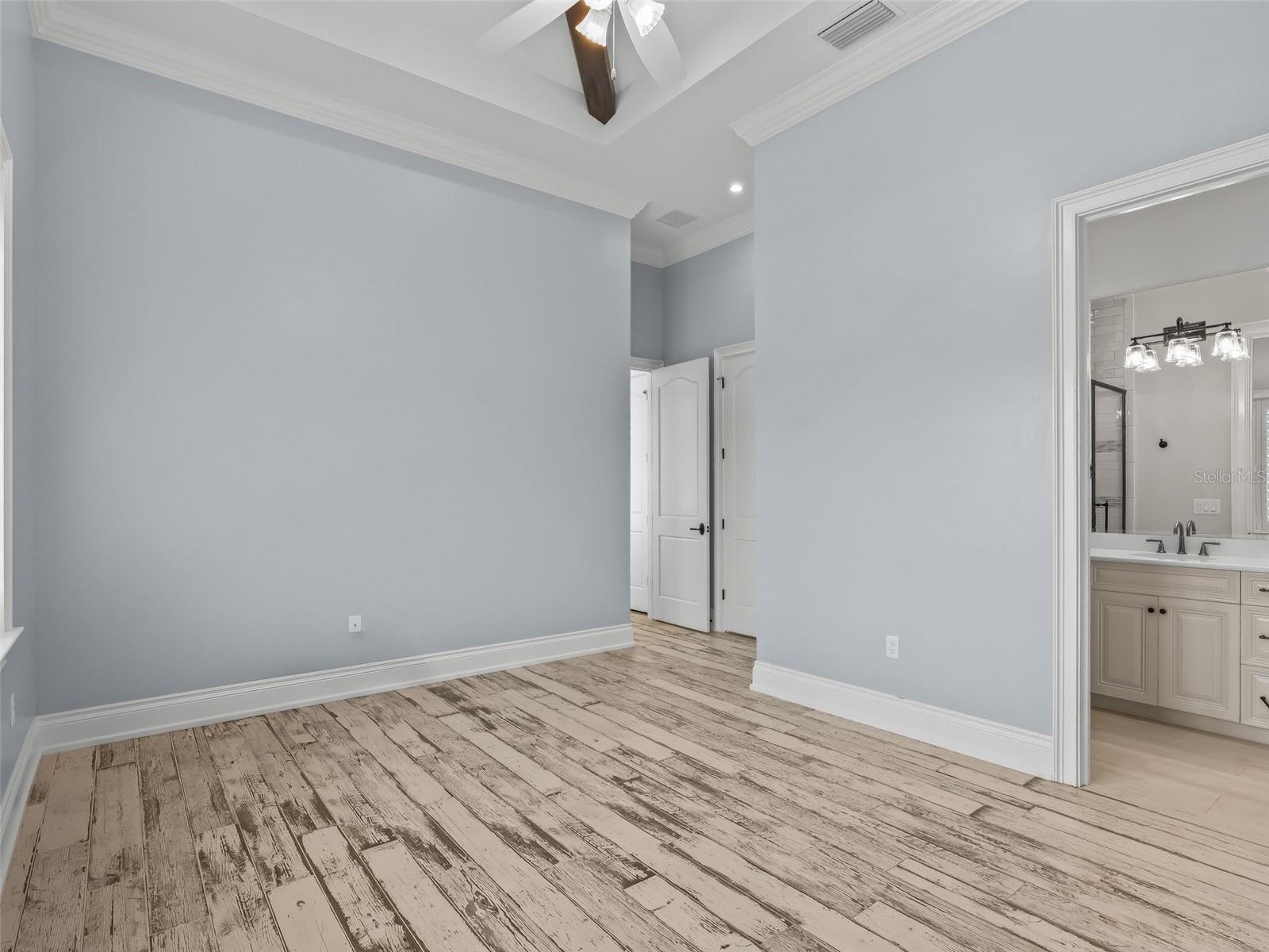 OM715304 Property Photo