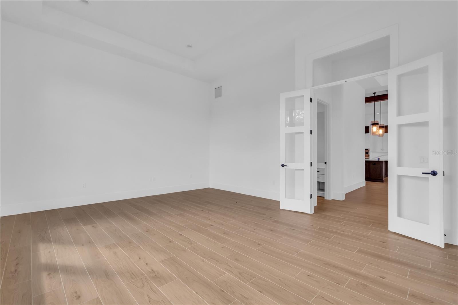 A4675672 Property Photo