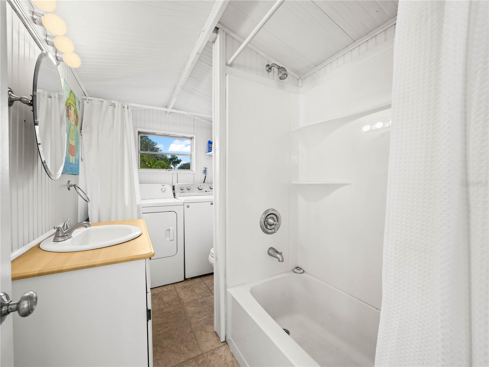 K4903175 Property Photo