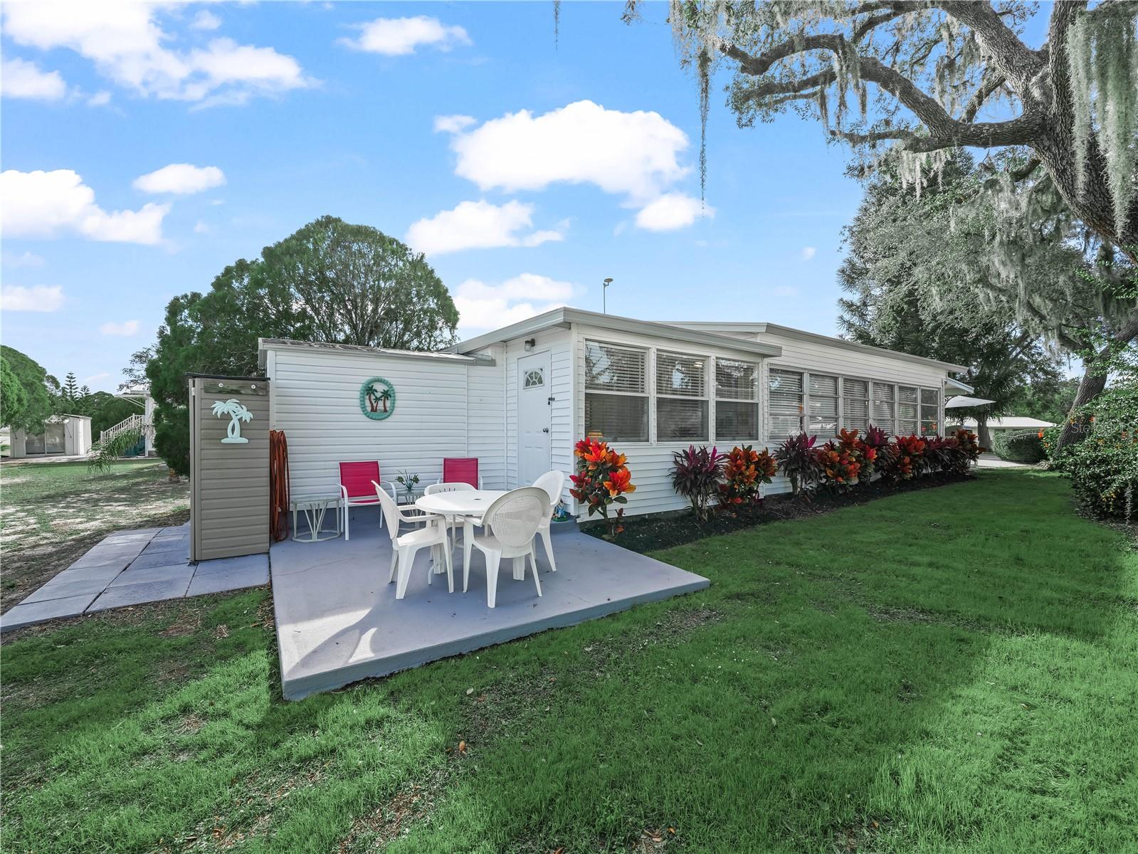 K4903175 Property Photo