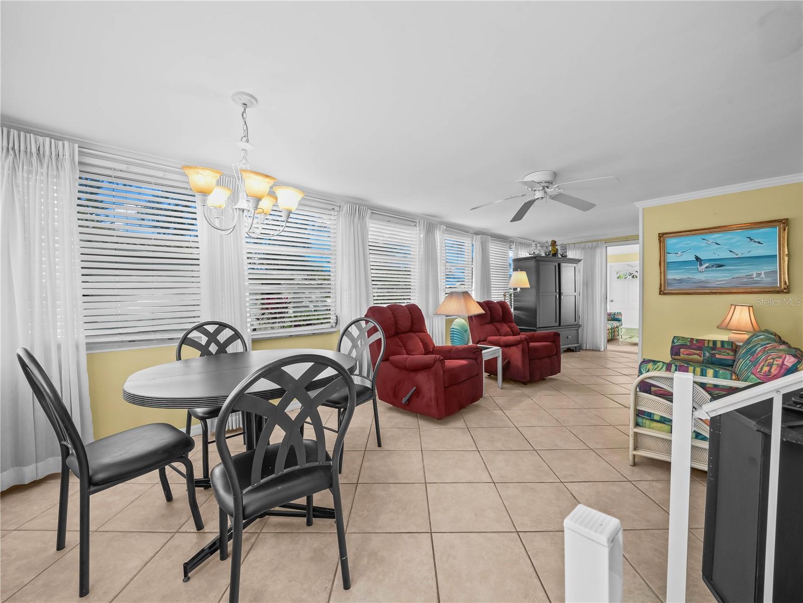 K4903175 Property Photo