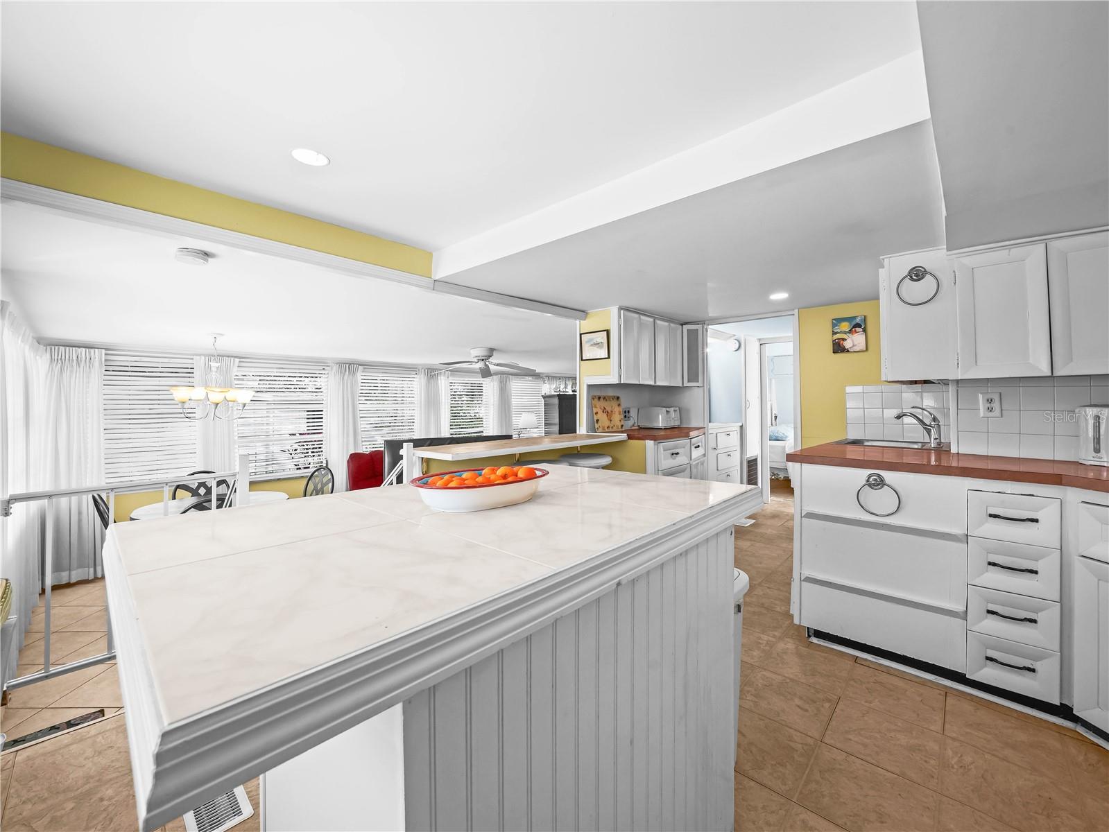 K4903175 Property Photo