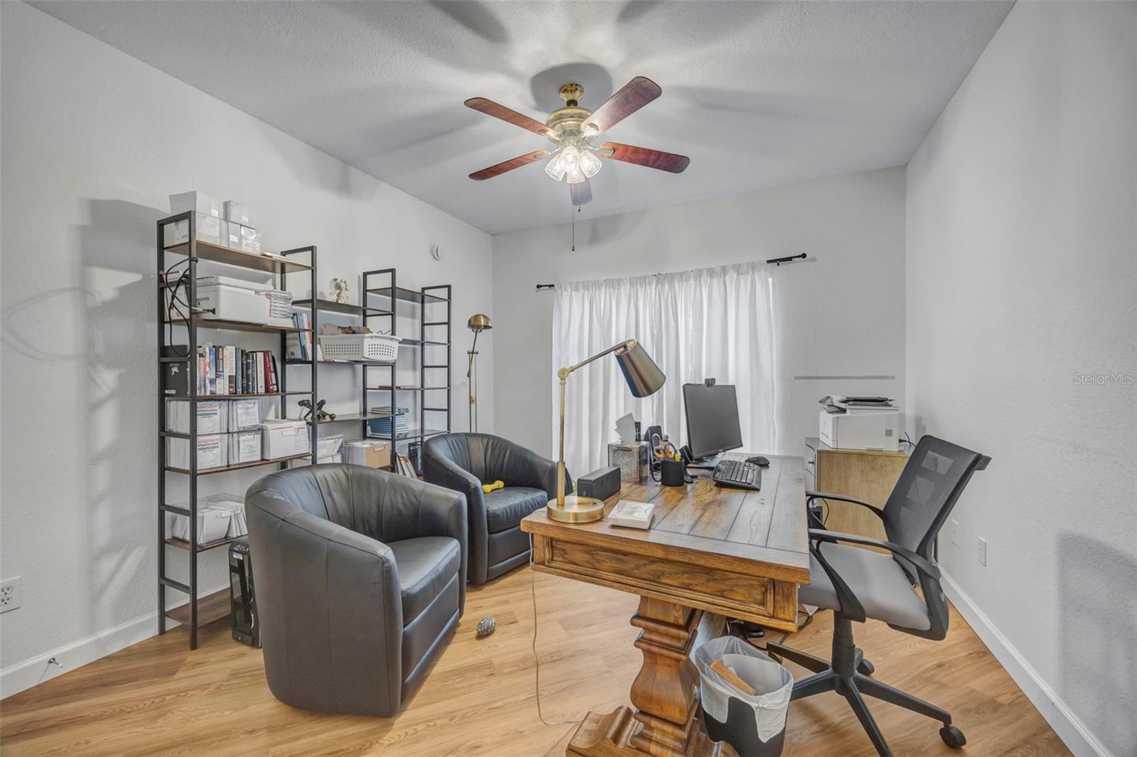 2nd Bedroom as office