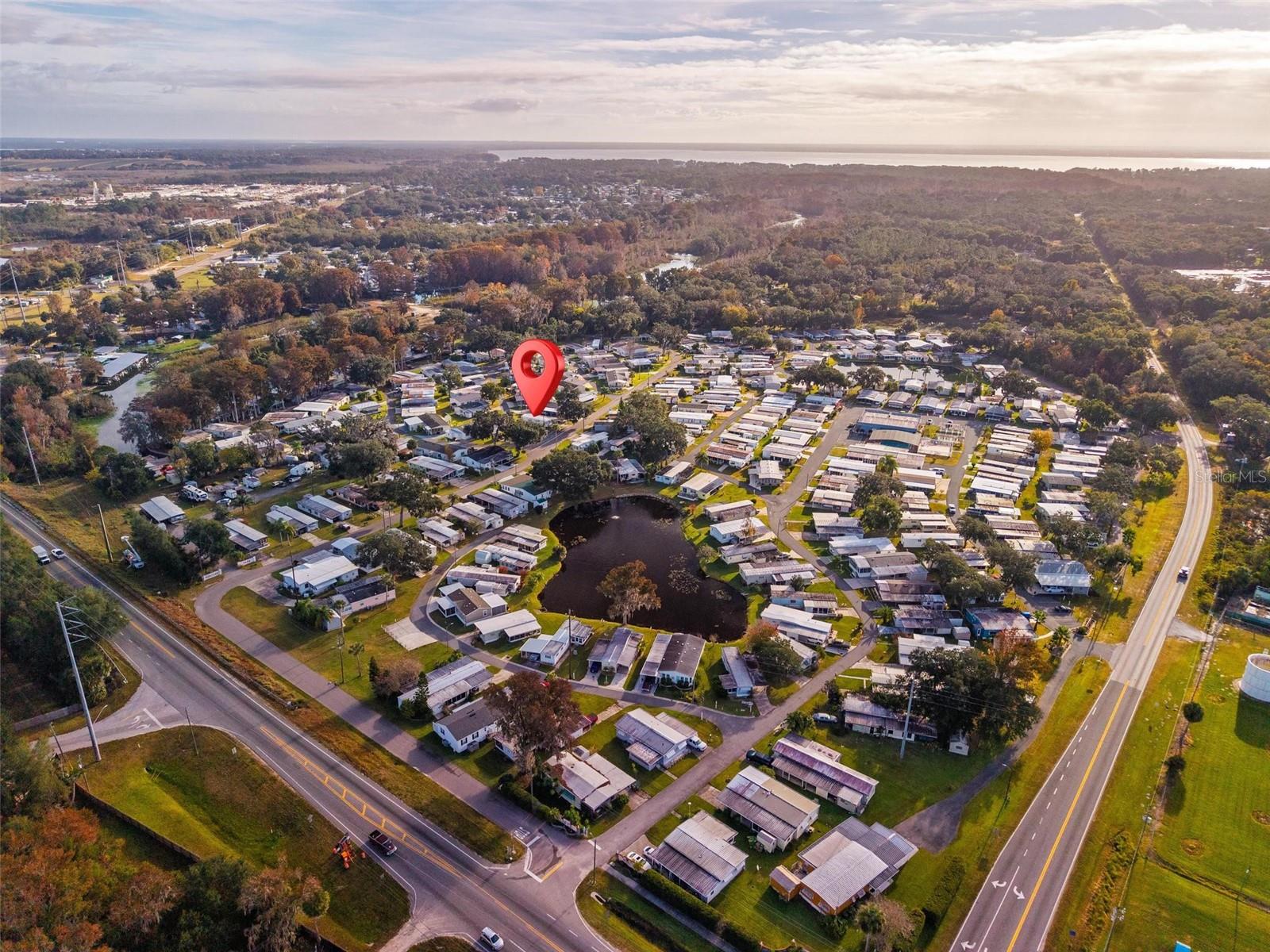 V4946373 Property Photo