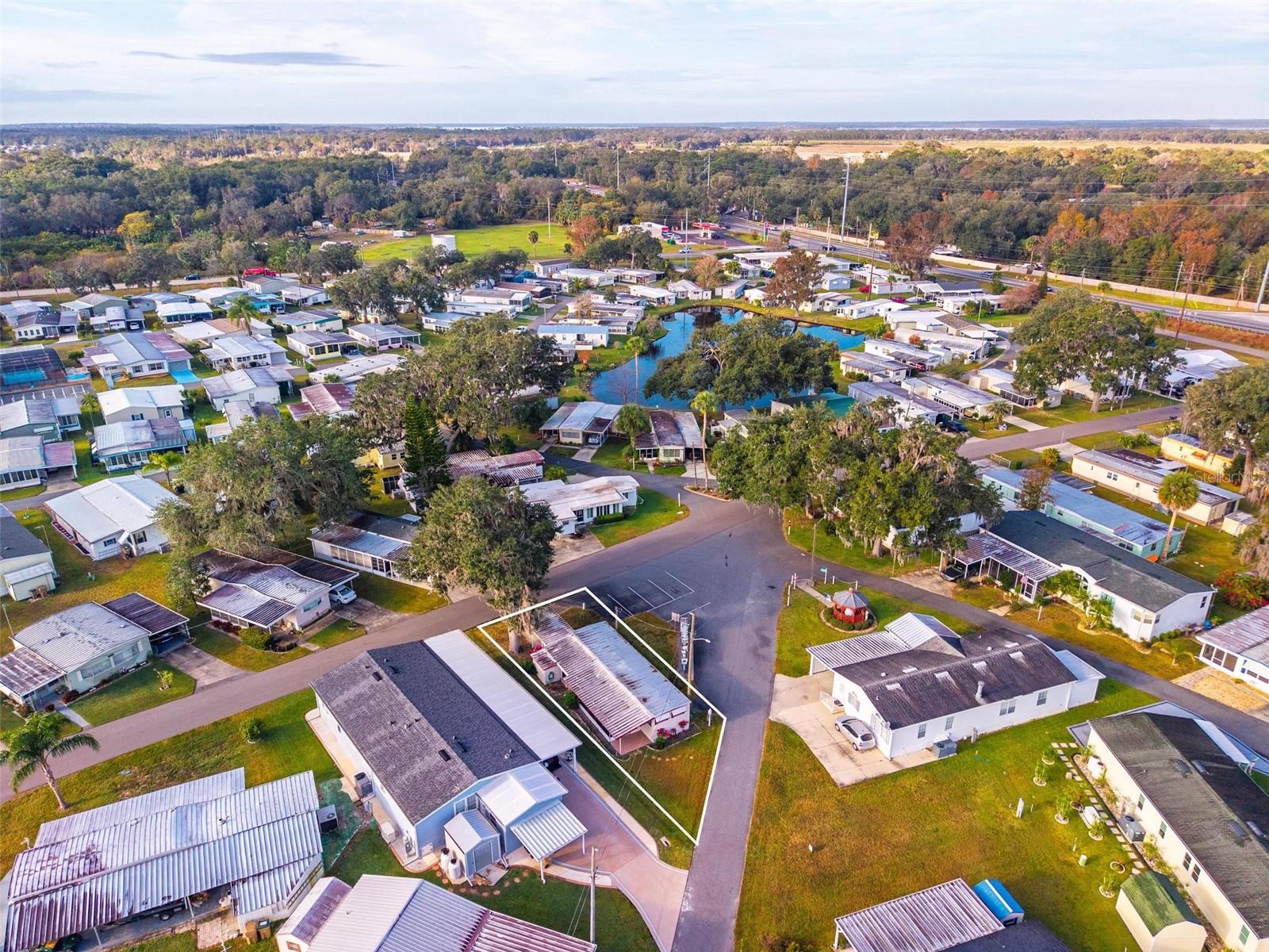 V4946373 Property Photo