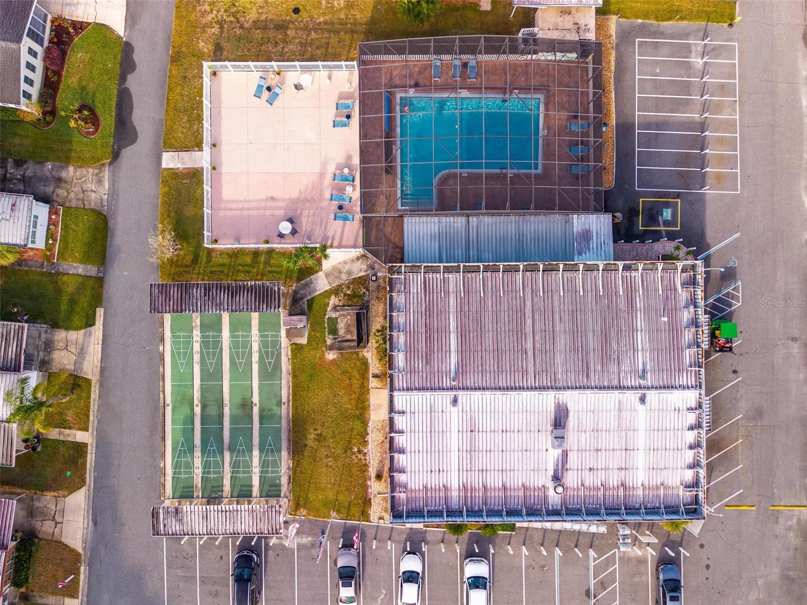 V4946373 Property Photo