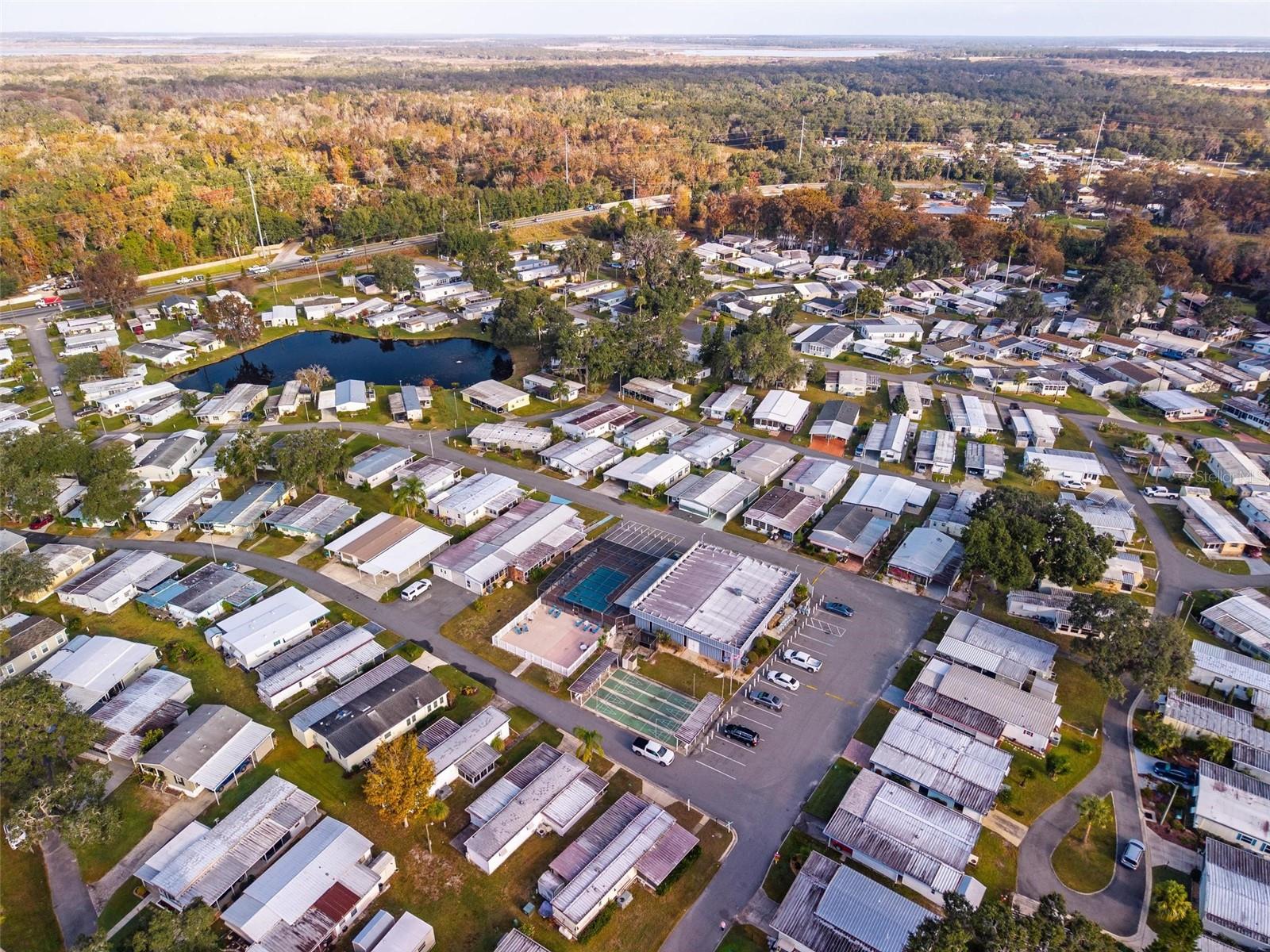 V4946373 Property Photo