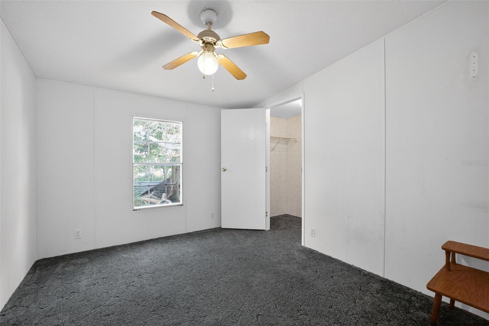 O6368305 Property Photo