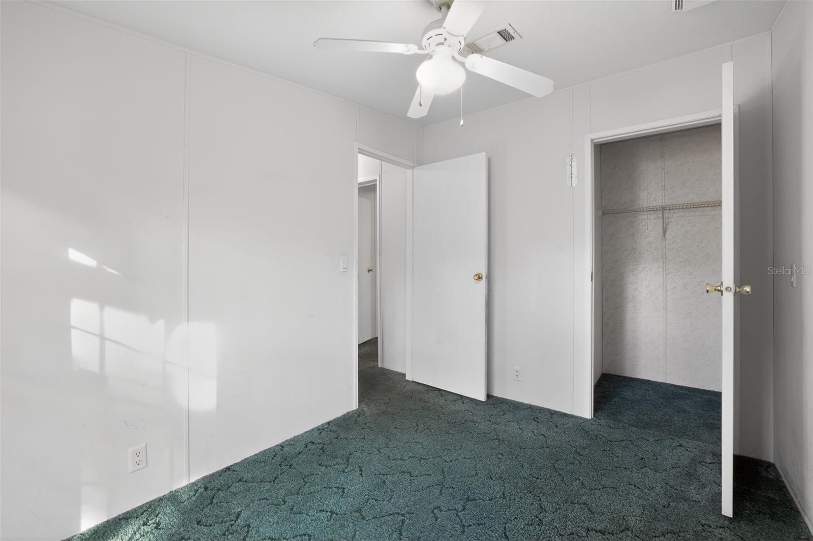 O6368305 Property Photo