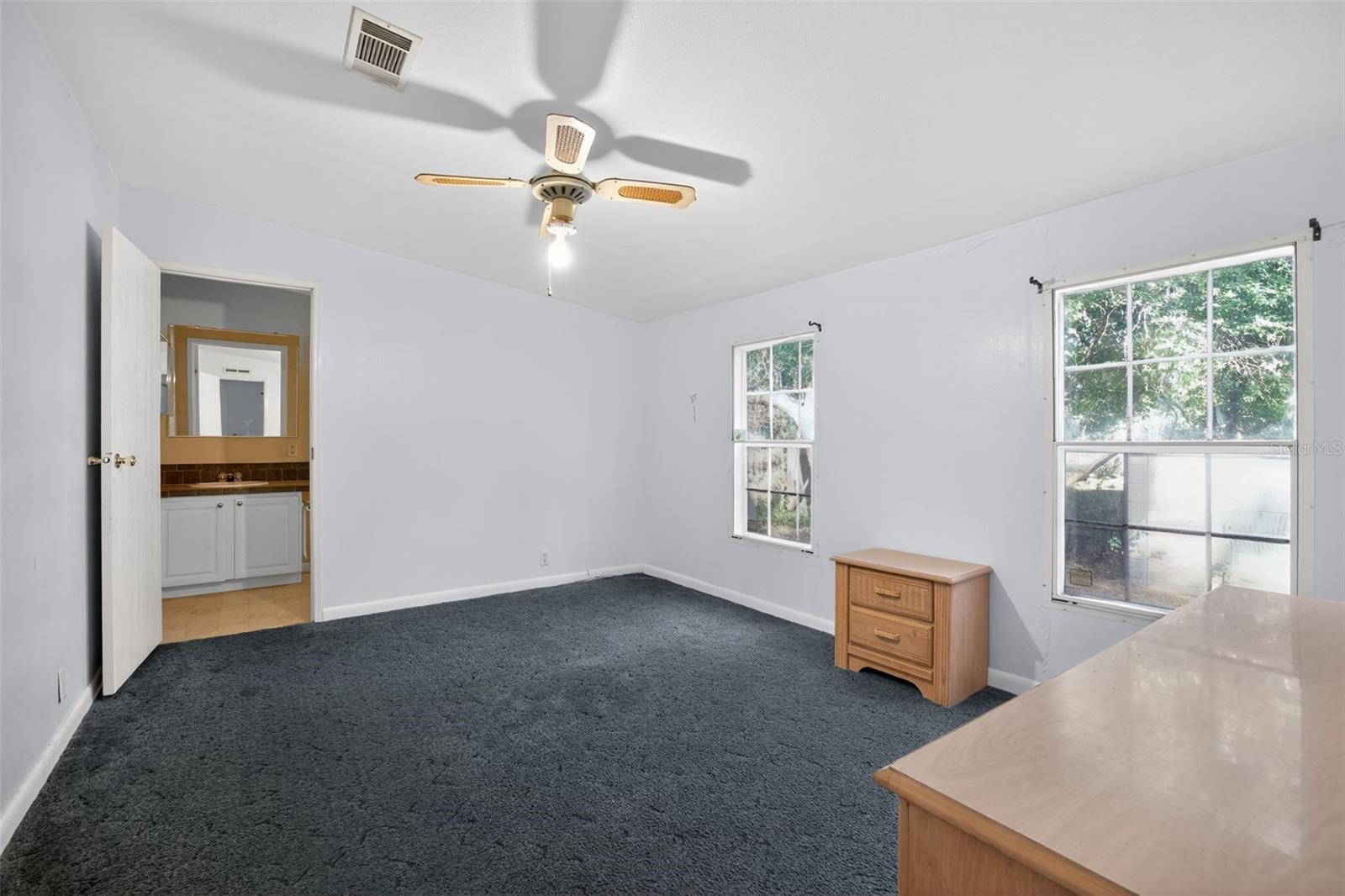 O6368305 Property Photo