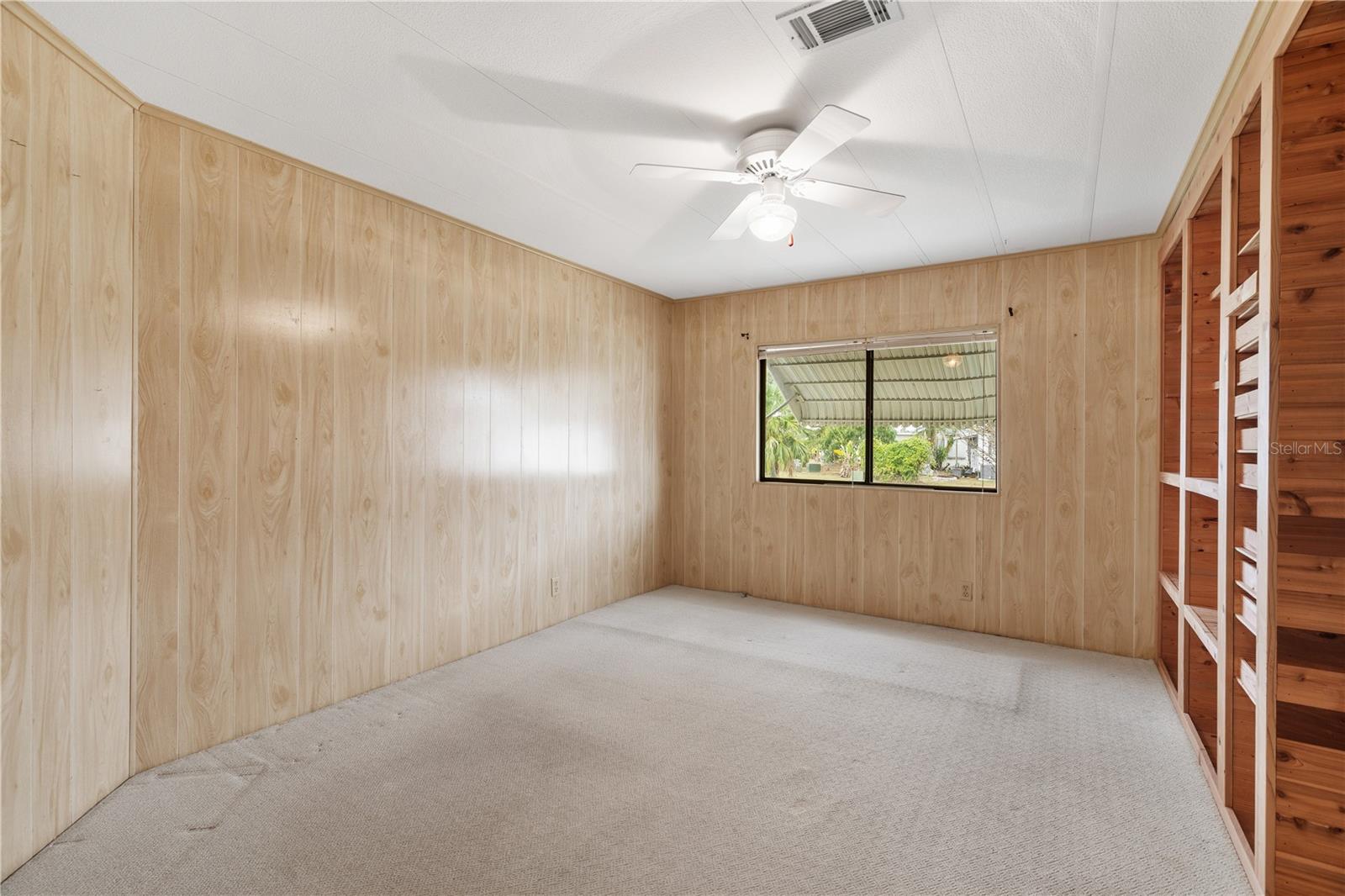 A4675693 Property Photo