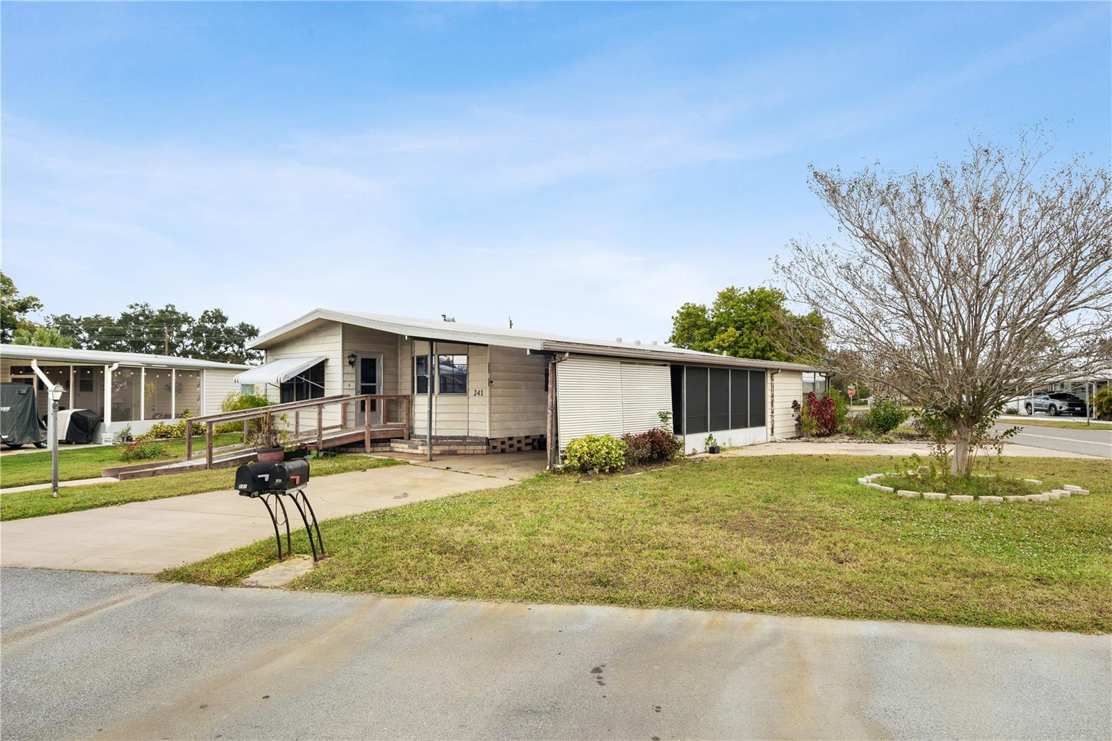 A4675693 Property Photo