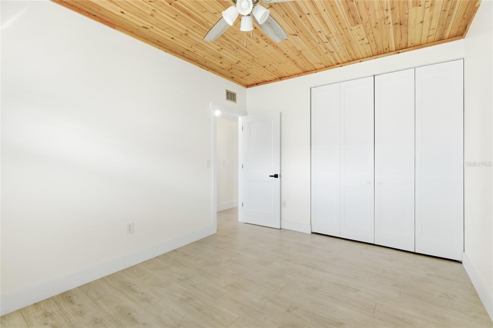 5915 TIDEWOOD AVE #4, SARASOTA, FL, 34231