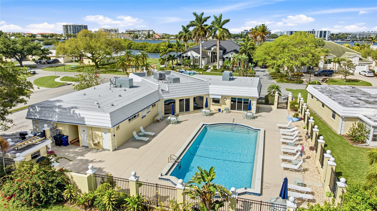 5915 TIDEWOOD AVE #4, SARASOTA, FL, 34231