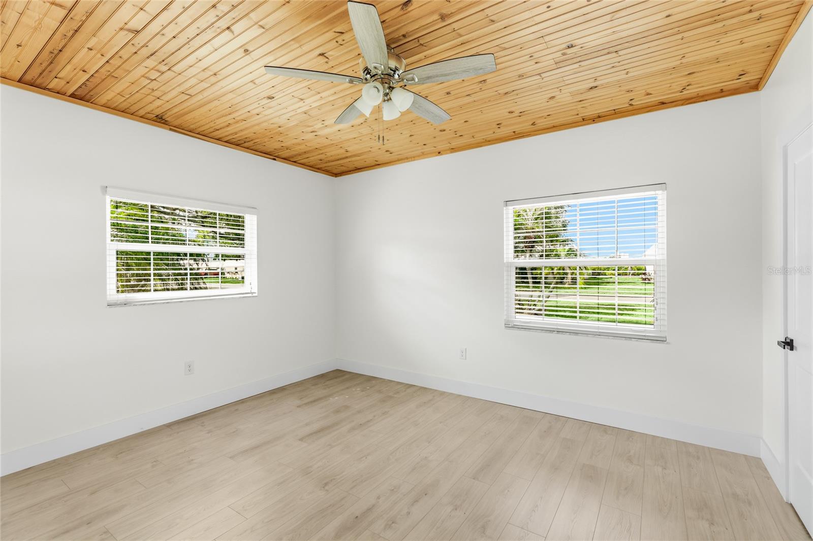 5915 TIDEWOOD AVE #4, SARASOTA, FL, 34231