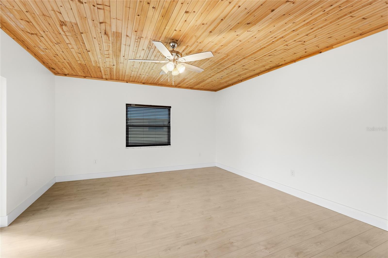 5915 TIDEWOOD AVE #4, SARASOTA, FL, 34231