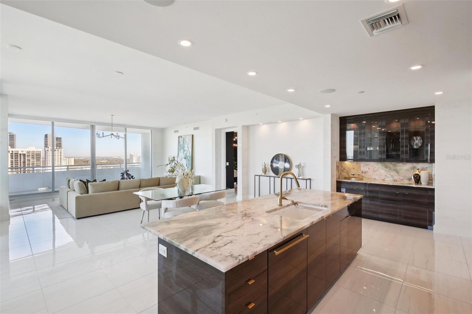 3401 BAYSHORE BLVD #1704, TAMPA, FL, 33629