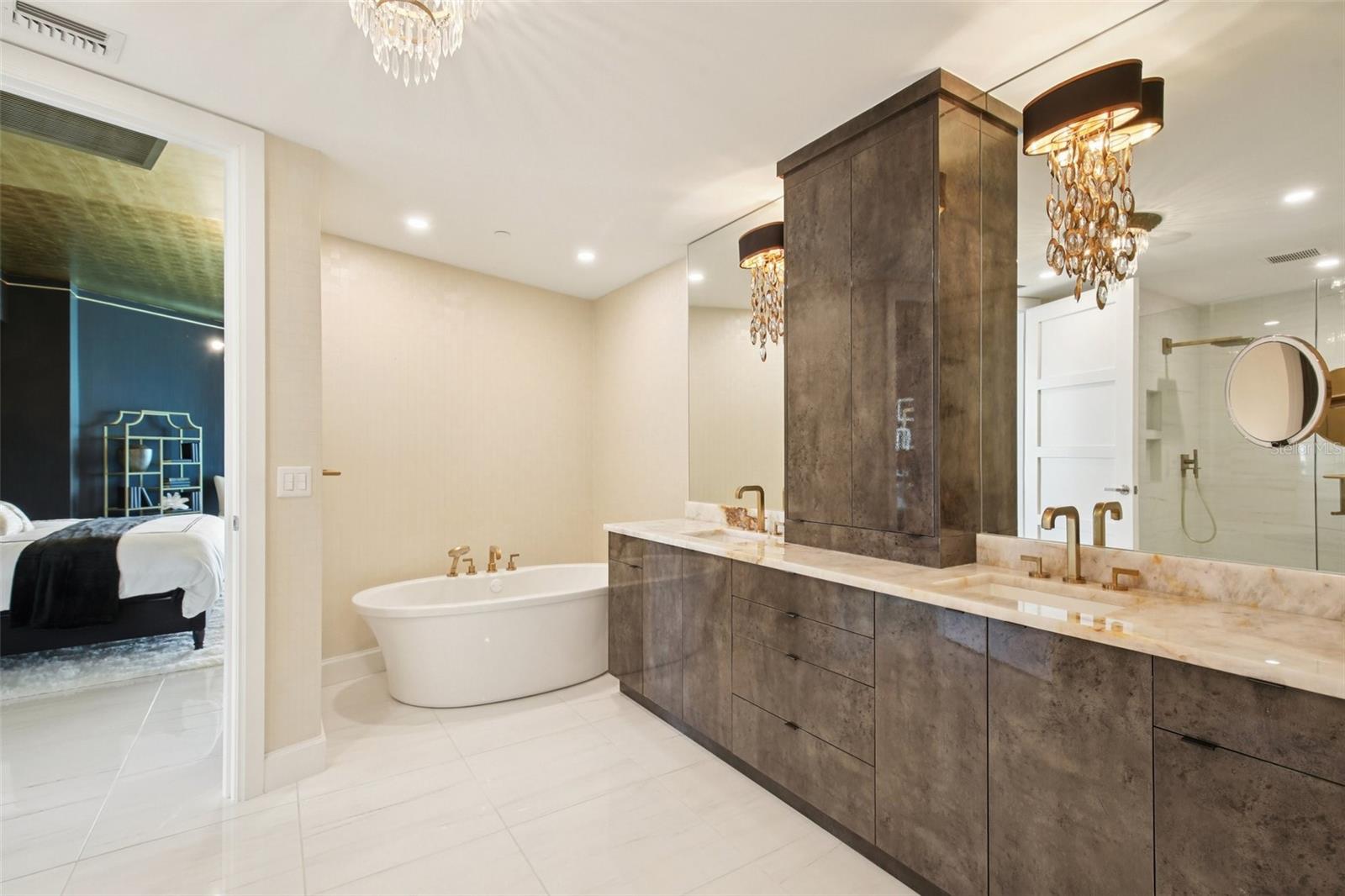 3401 BAYSHORE BLVD #1704, TAMPA, FL, 33629