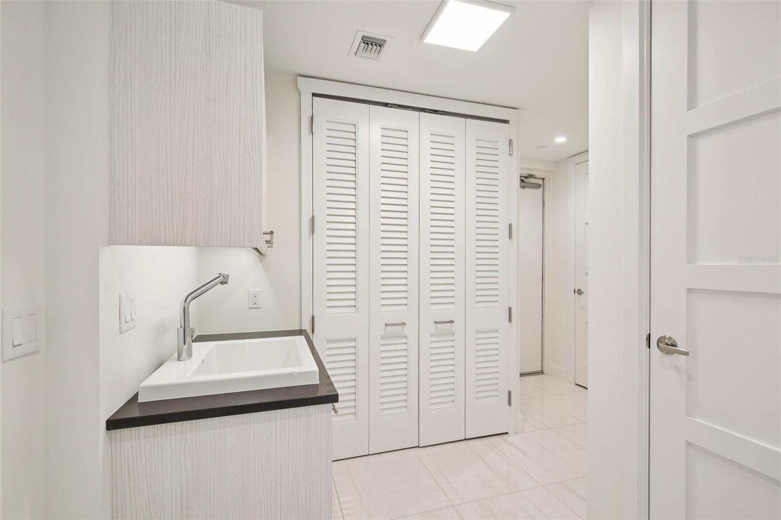 3401 BAYSHORE BLVD #1704, TAMPA, FL, 33629