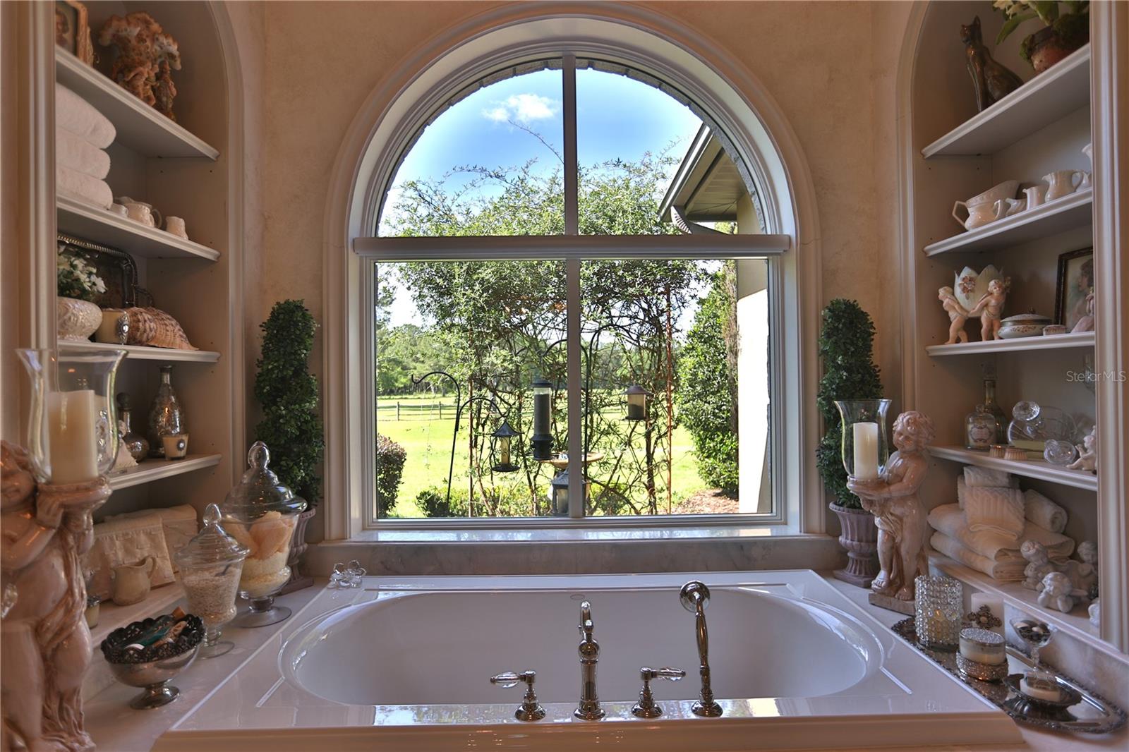 OM715356 Property Photo