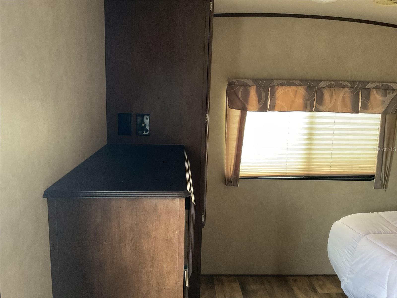 O6368399 Property Photo