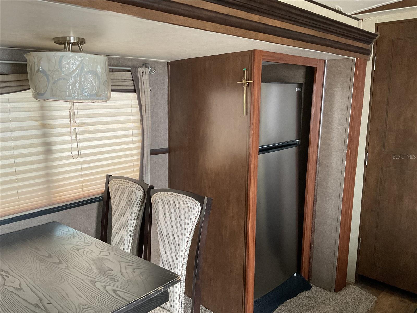 O6368399 Property Photo