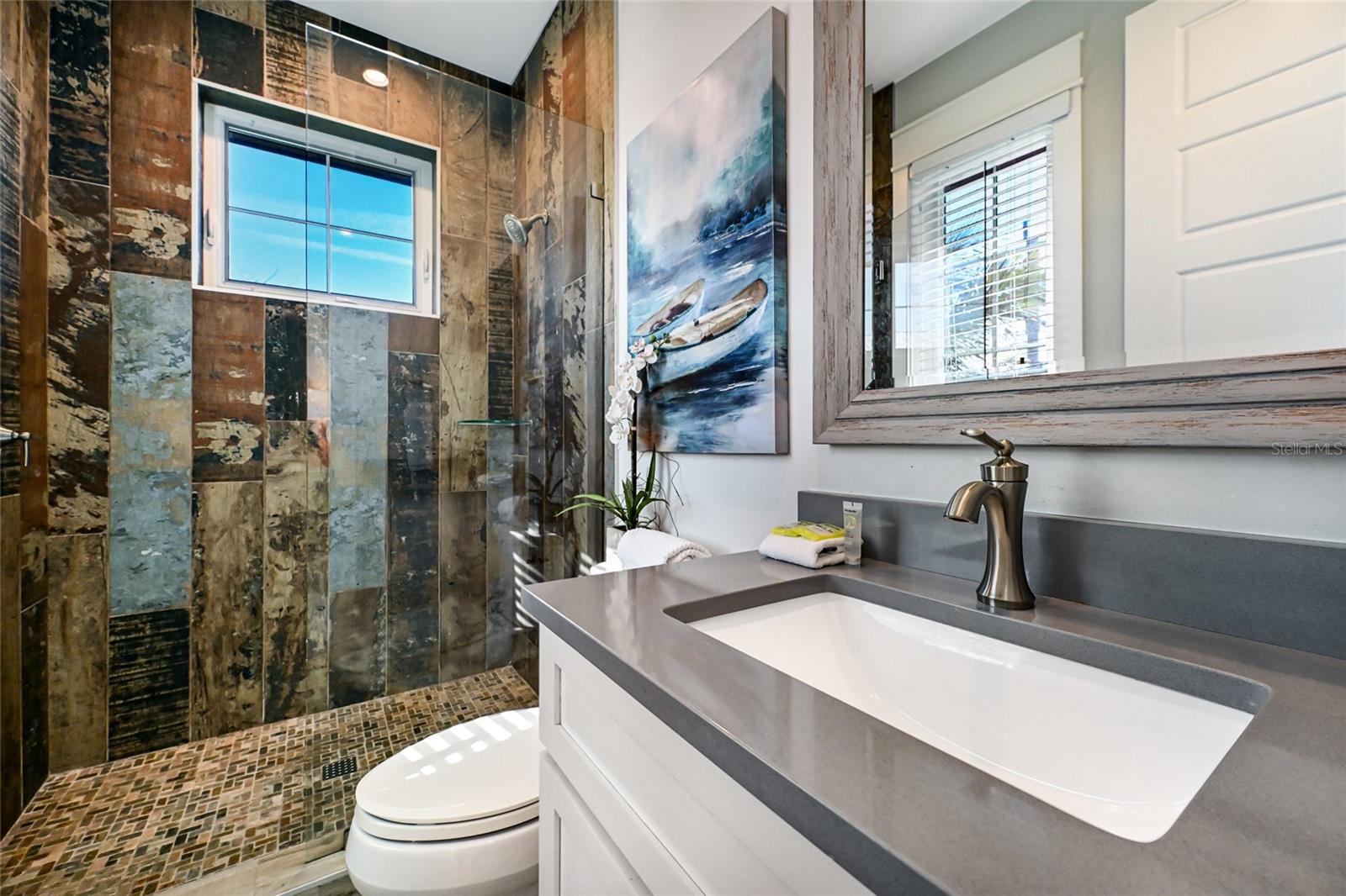 A4675734 Property Photo