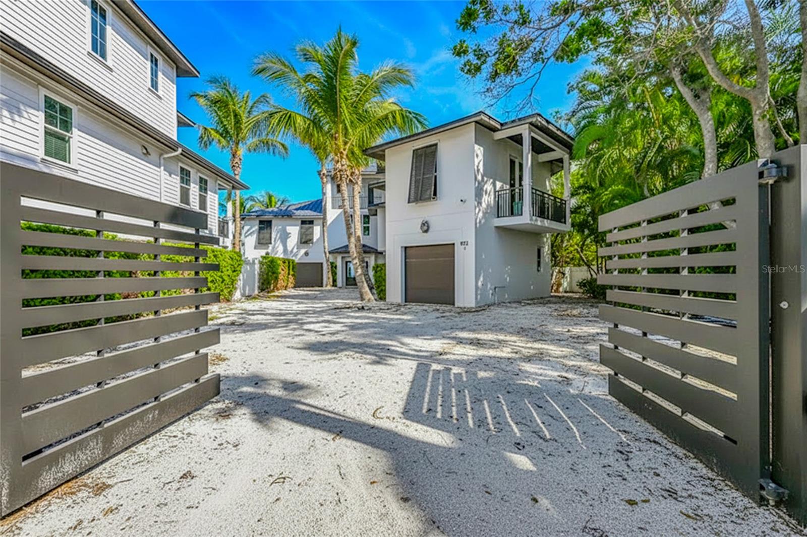 A4675734 Property Photo