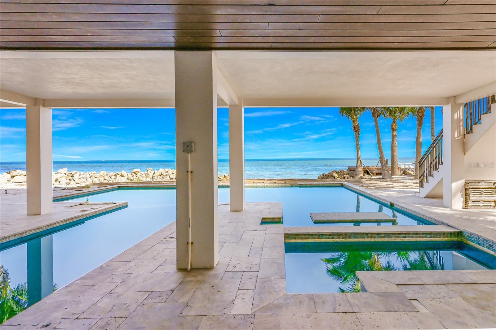 A4675734 Property Photo