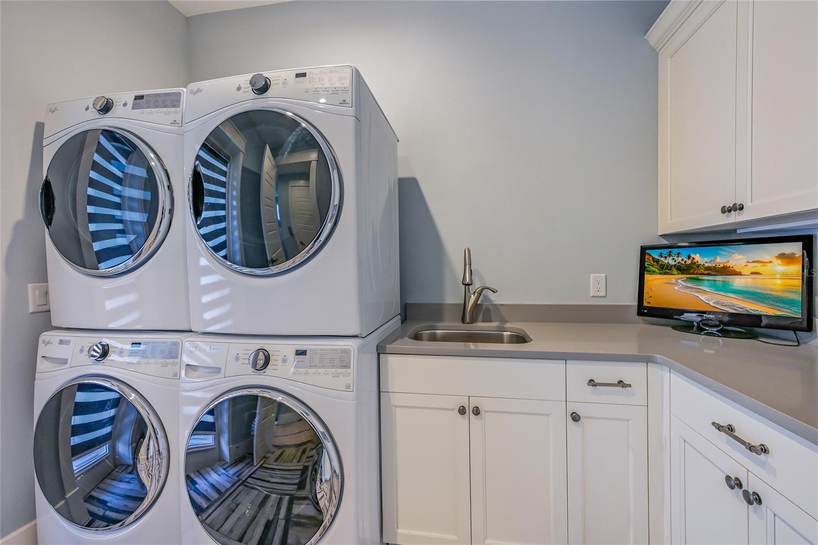 A4675734 Property Photo