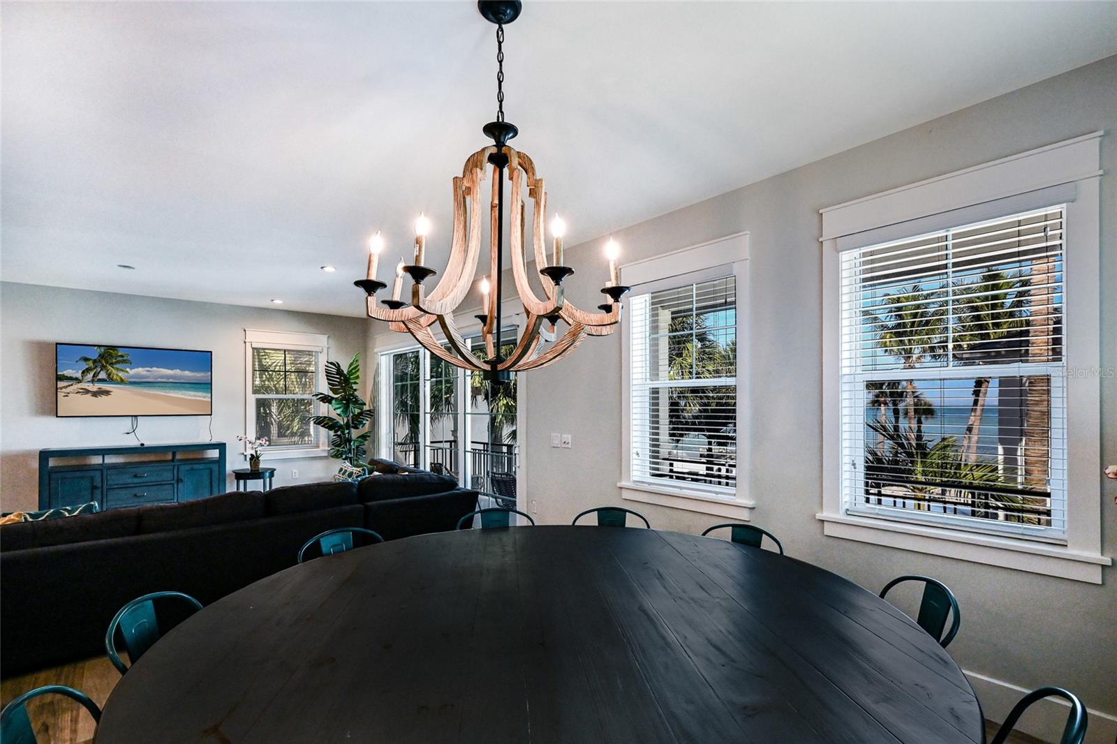 A4675734 Property Photo