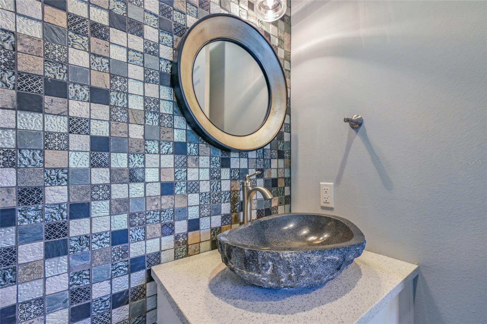 A4675734 Property Photo