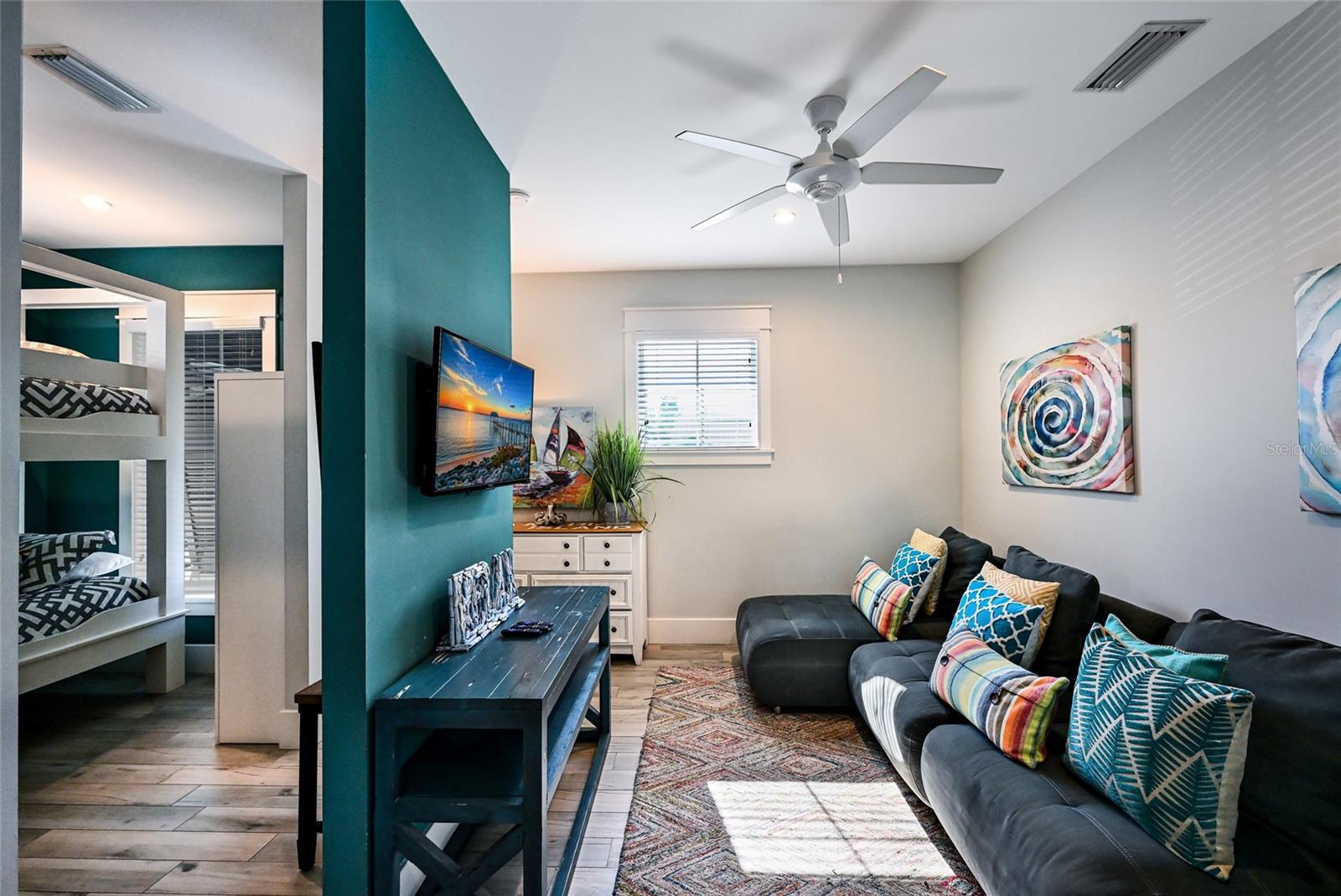 A4675734 Property Photo