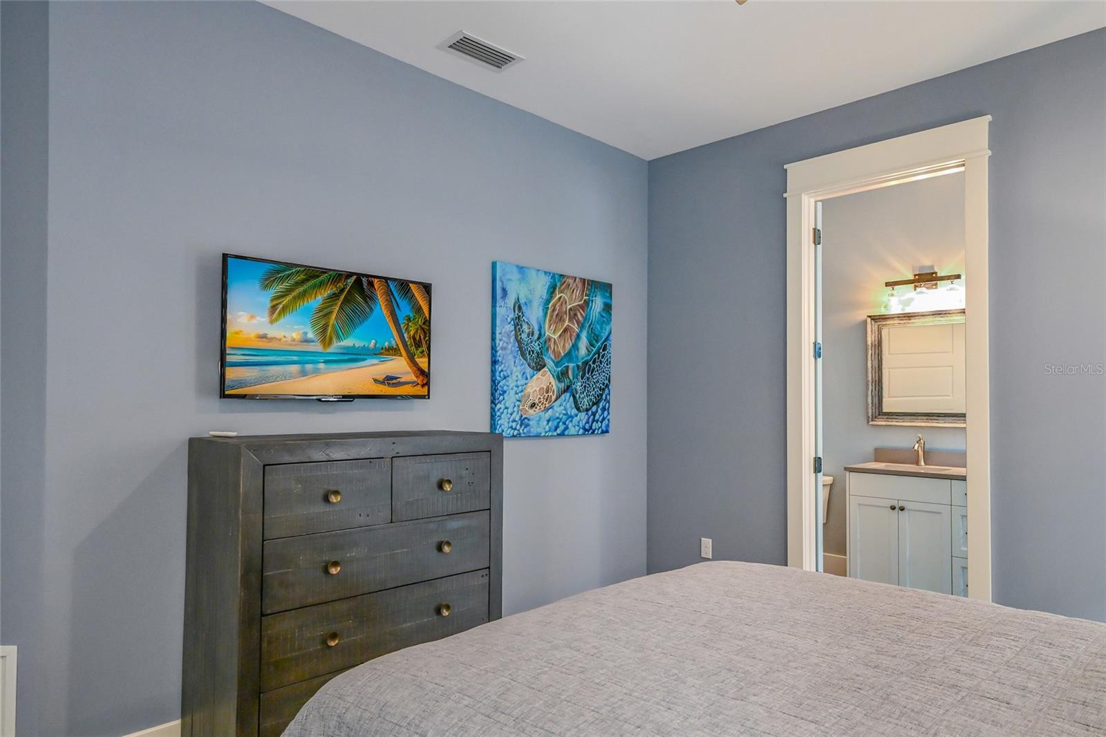 A4675734 Property Photo