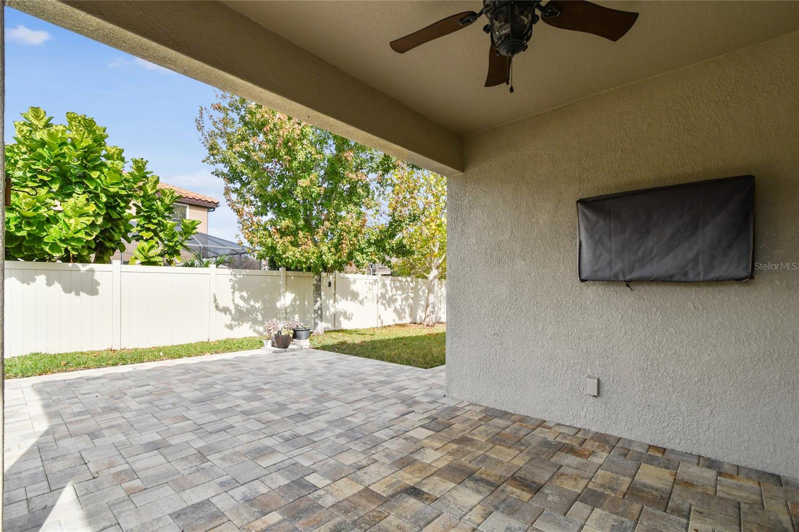 Covered Lanai 10' x 12'