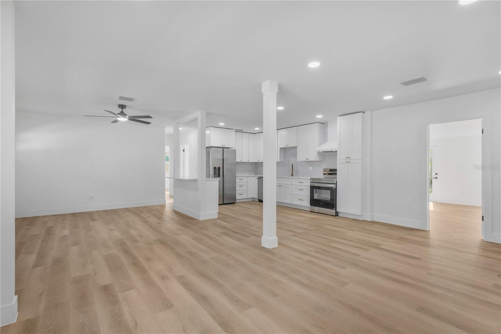 TB8457660 Property Photo