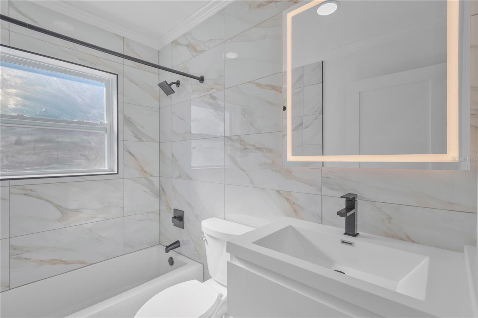 TB8457660 Property Photo