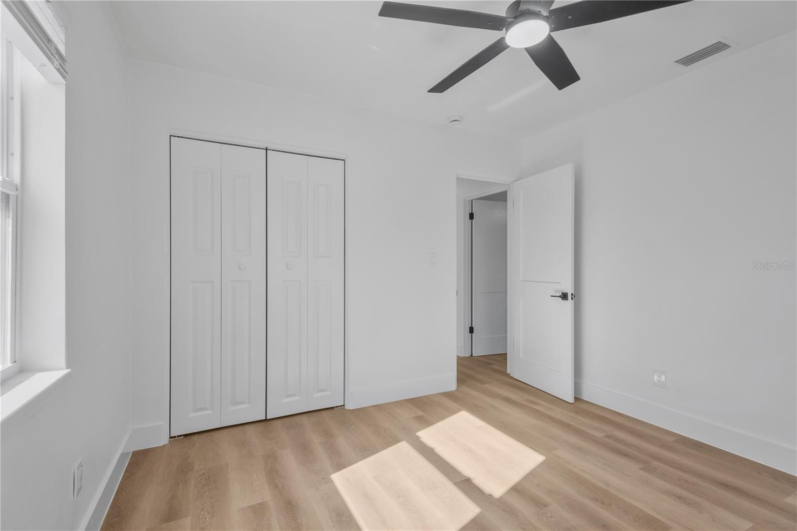 TB8457660 Property Photo