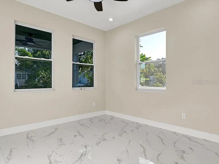 TB8457669 Property Photo