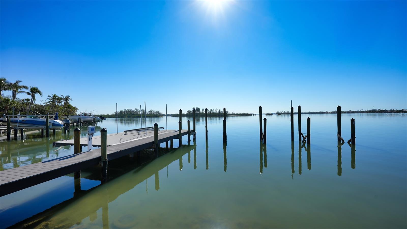 A4675752 Property Photo