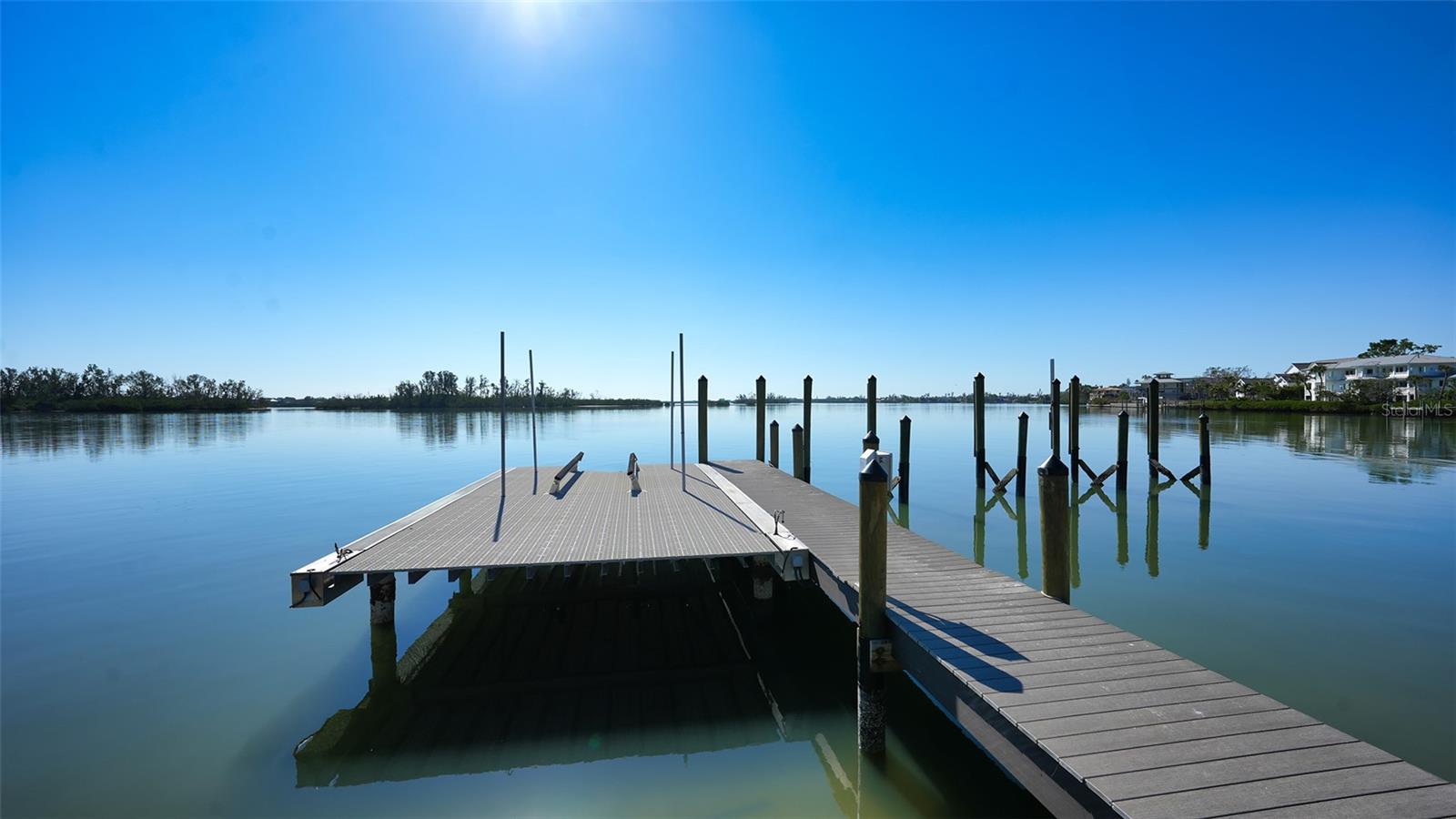 A4675752 Property Photo