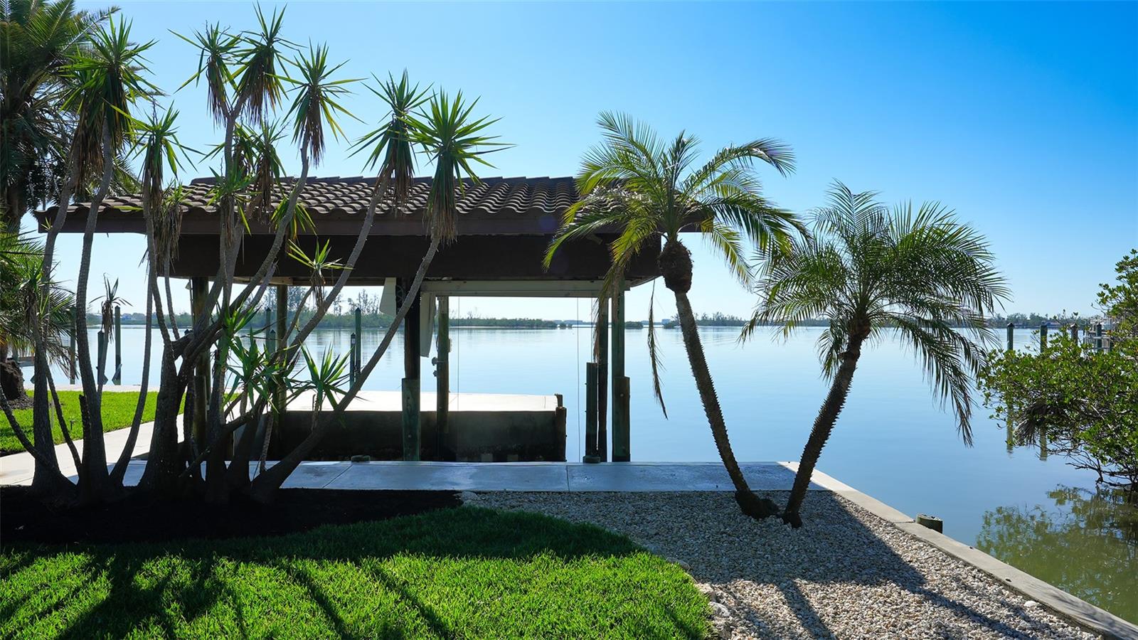 A4675752 Property Photo