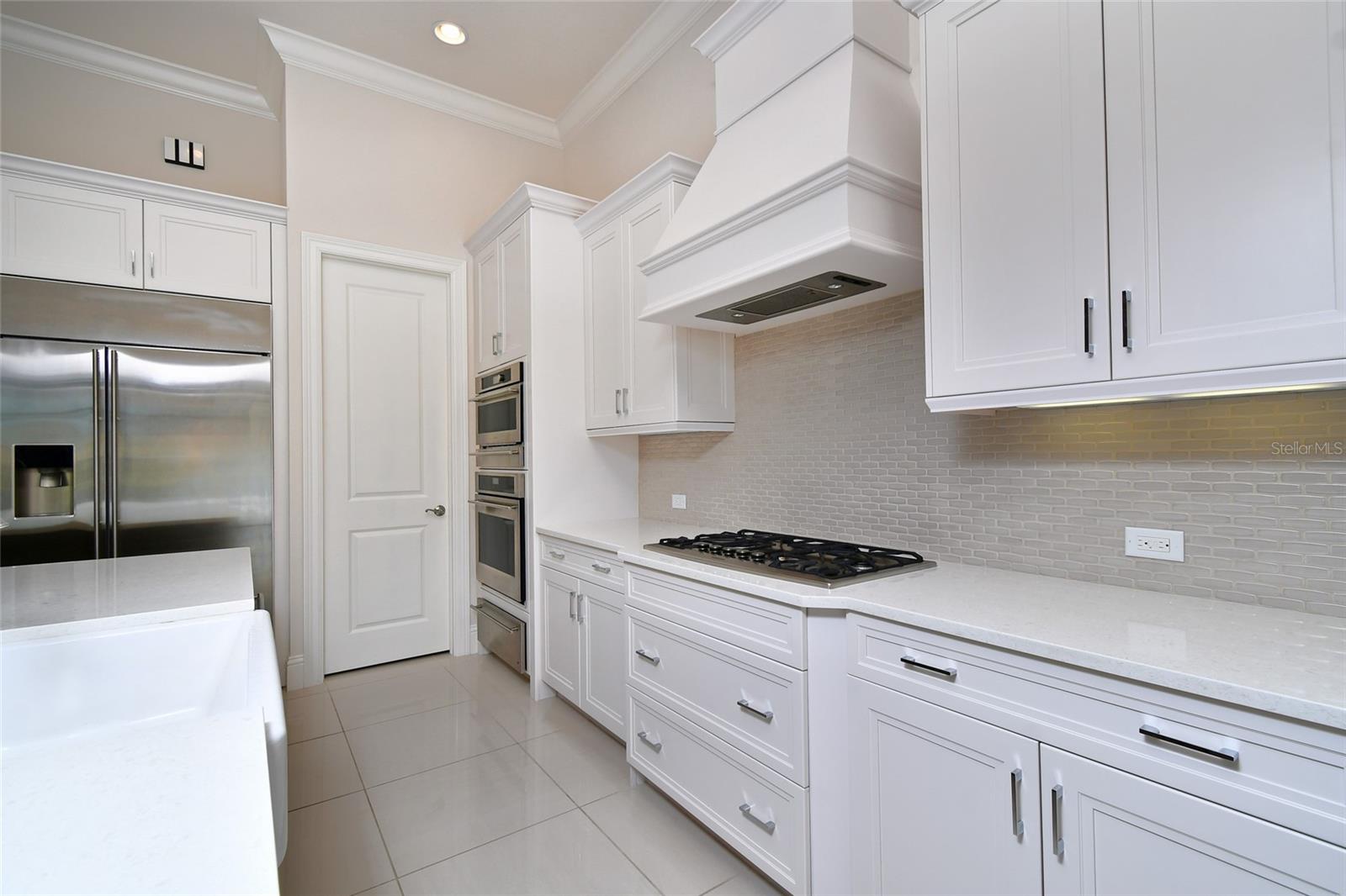 OM715377 Property Photo