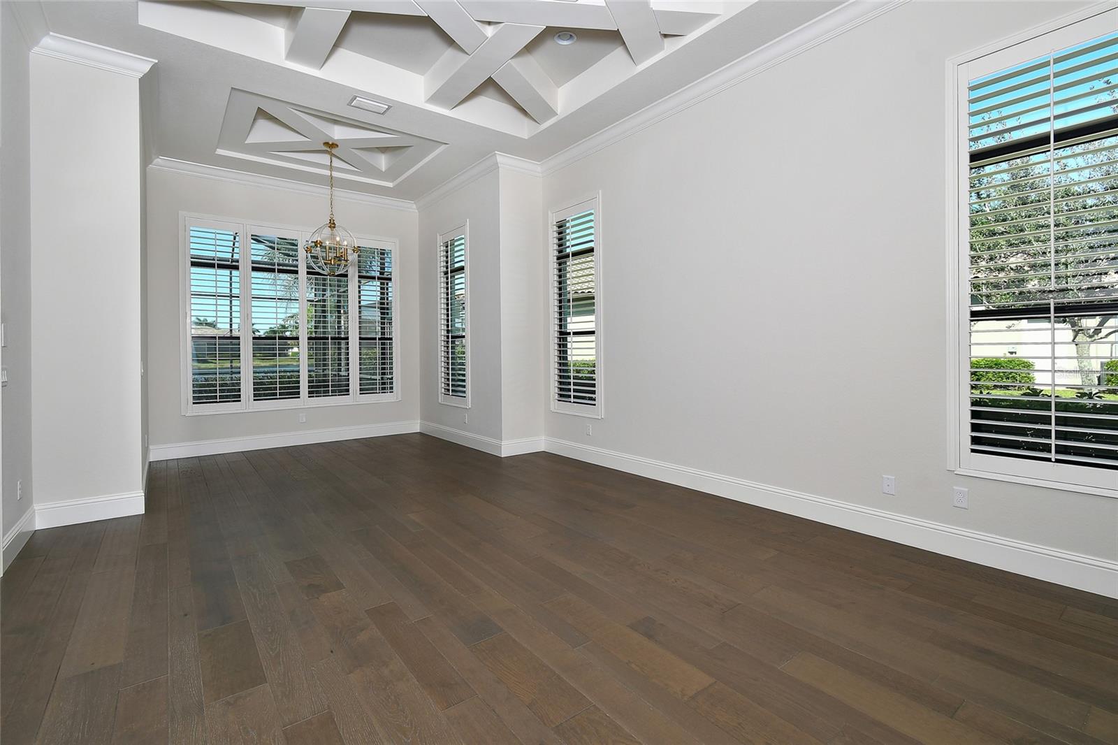 OM715377 Property Photo