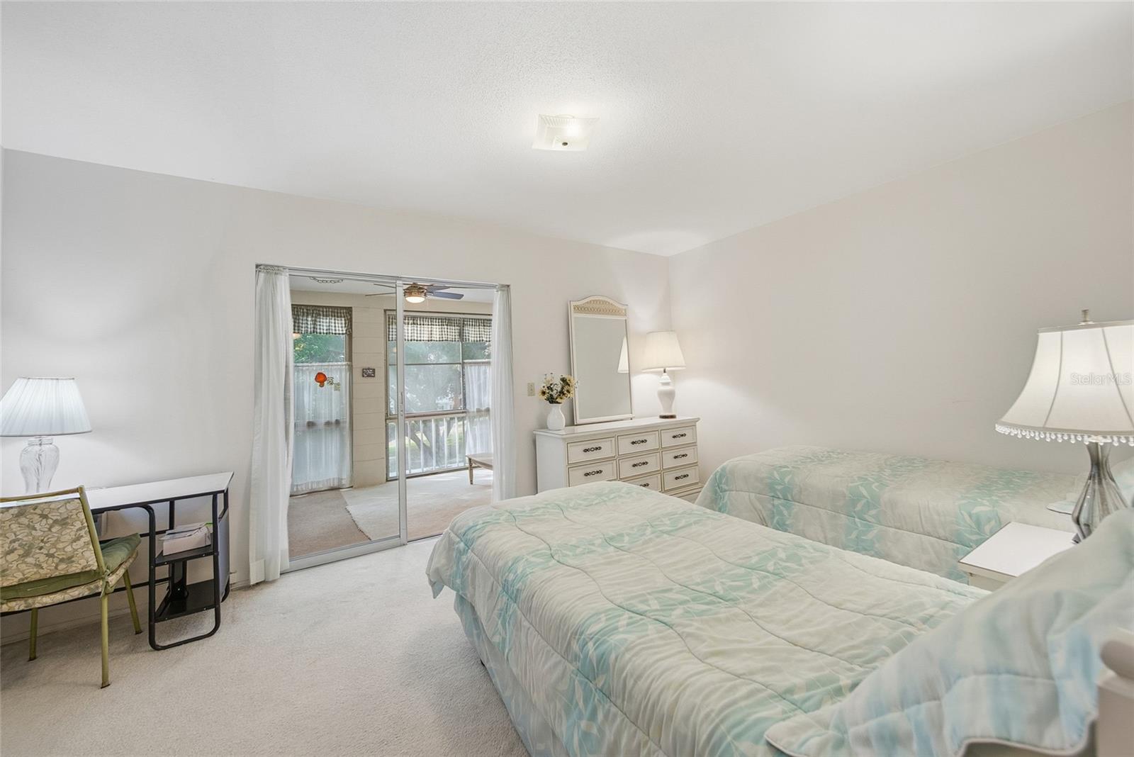 TB8457736 Property Photo