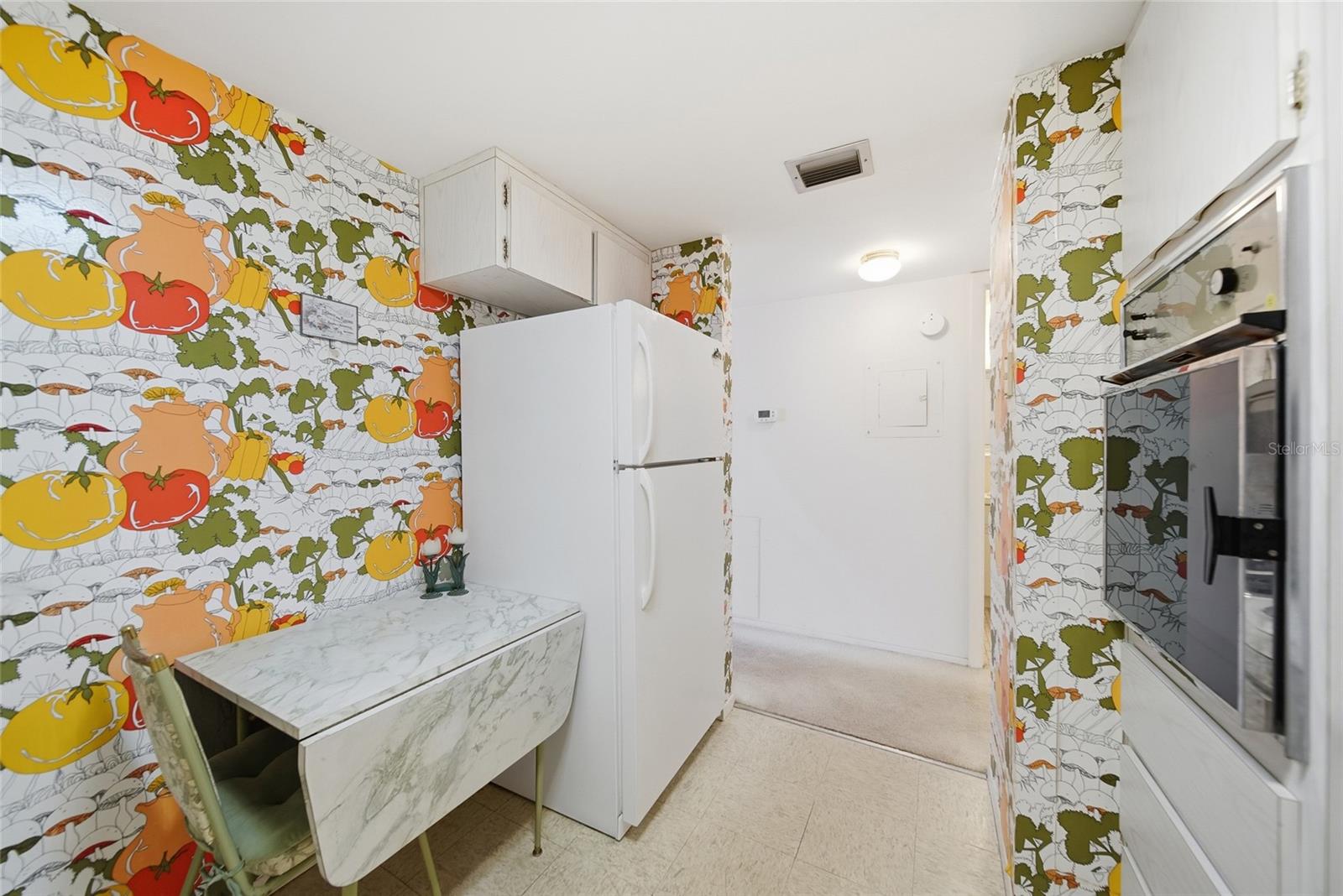 TB8457736 Property Photo